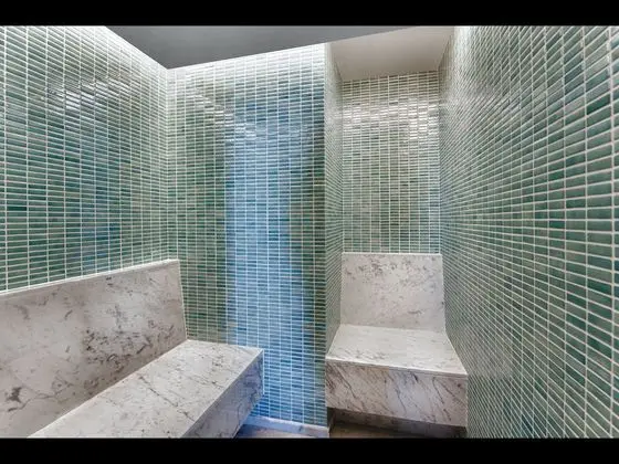 Ana Bina Spa Suite Custom Oda