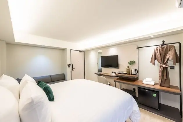 Deluxe Tek Büyük Yataklı Oda