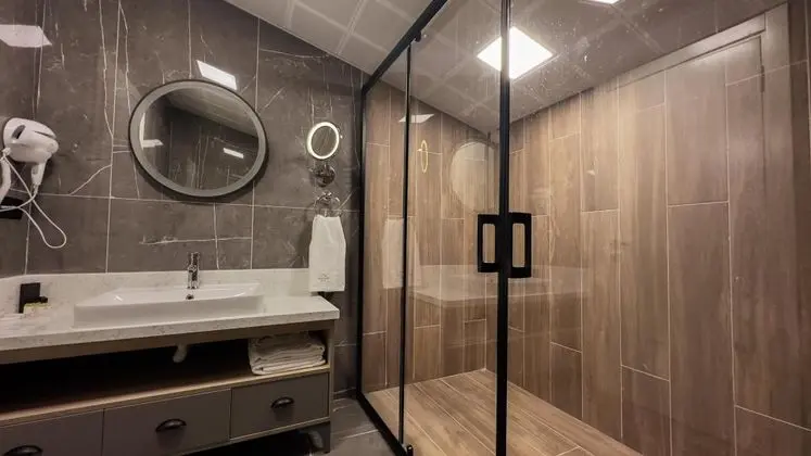 Deluxe Oda, Deniz Manzaralı, Balkonlu