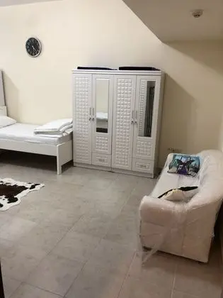 Single Bed in 5 Beds Dormitory Room For Male