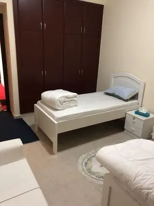 Single Bed in 5 Beds Dormitory Room For Male