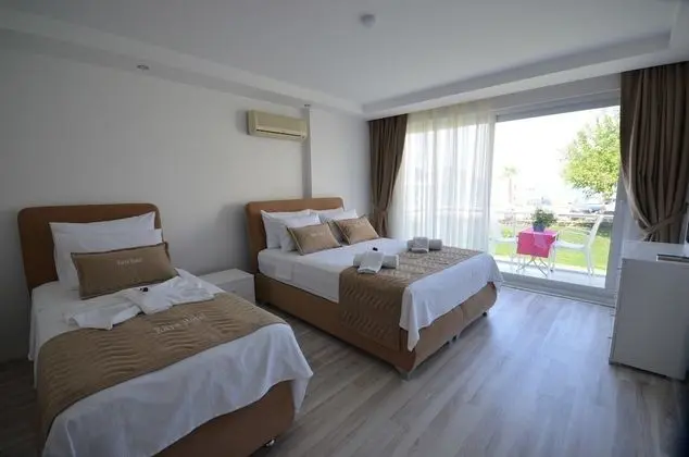 Standard Tek Büyük Yataklı Oda, Deniz Manzaralı