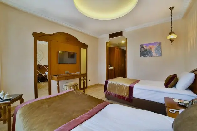 Standard Manzaralı Oda
