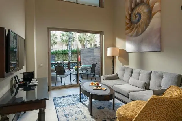Dublex Swim Up Suite