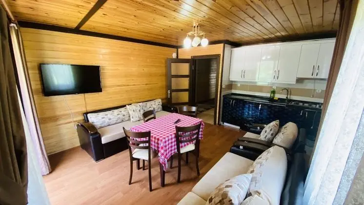 Deluxe Apartment, 2 Bedrooms, Lake View