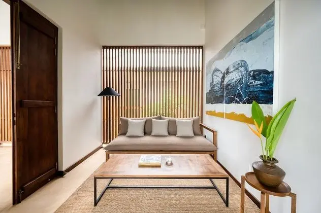 Palm Suite with One Free 60 min Spa treatment