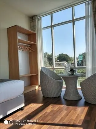 Deluxe Tek Büyük veya İki Ayrı Yataklı Oda, Nehir Manzaralı