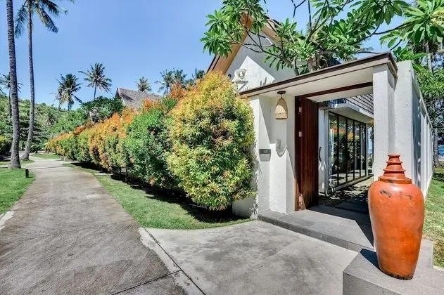 Beach Front Villa with Private Pool