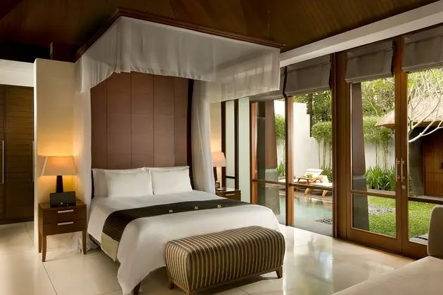 Villa Pool View
