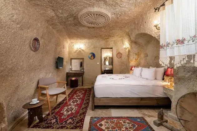Deluxe Cave Suit, Dağ Manzaralı, Jakuzili