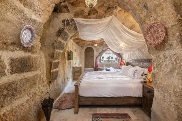 Deluxe Cave Suit, Dağ Manzaralı, Jakuzili
