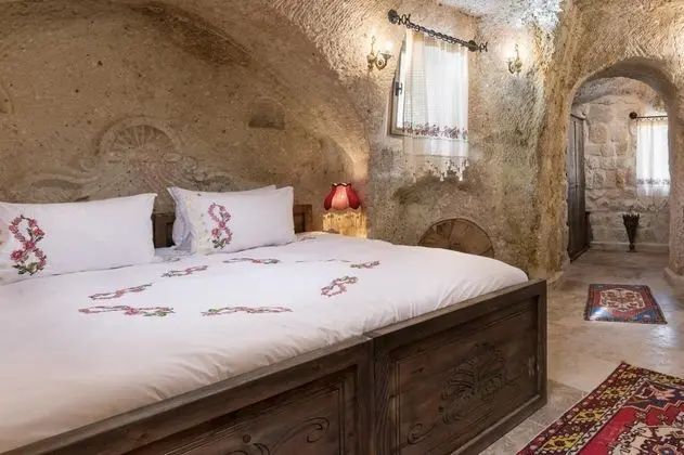 Deluxe Cave Suit, Dağ Manzaralı, Jakuzili