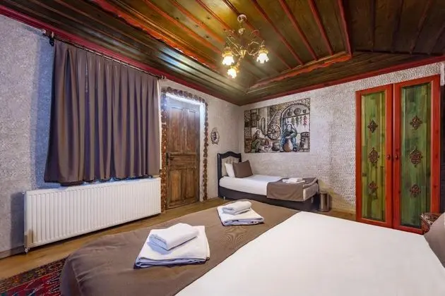 https://images.odamax.com/img/1920x1080/odamax/image/upload/Kayata_Cave_Suites_202512091902169_3U6A4055_8mb.jpg