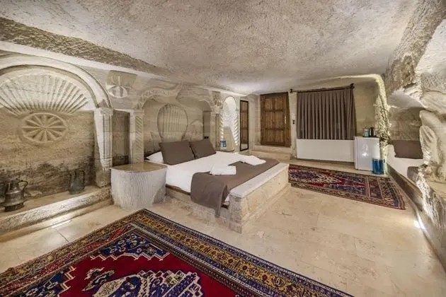 https://images.odamax.com/img/1920x1080/odamax/image/upload/Kayata_Cave_Suites_202512111511328_3U6A8097_HDR.jpg