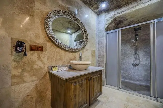 https://images.odamax.com/img/1920x1080/odamax/image/upload/Kayata_Cave_Suites_202512111511527_3U6A8130_HDR.jpg