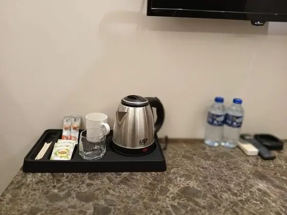 Triple, Şehir Manzaralı
