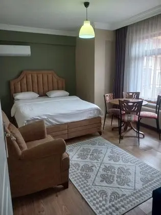 2+1 Suite Bahçe Manzaralı Oda Suit