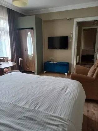 2+1 Suite Bahçe Manzaralı Oda Suit
