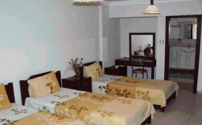 Üç Kişilik Oda