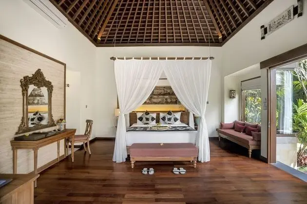 Jungle Pool Villa