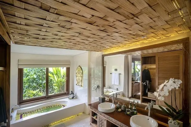 Jungle Pool Villa