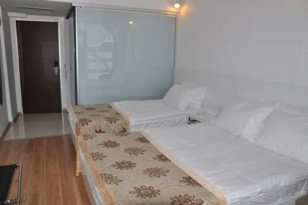 Standart Oda, Şehir Manzaralı