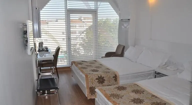 Standart Oda, Şehir Manzaralı