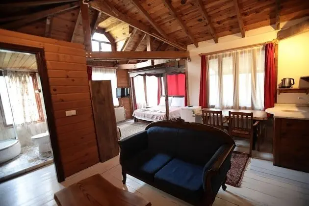Deluxe Dağ Evi, 1 Yatak Odası, Şömine, Bahçe Manzaralı