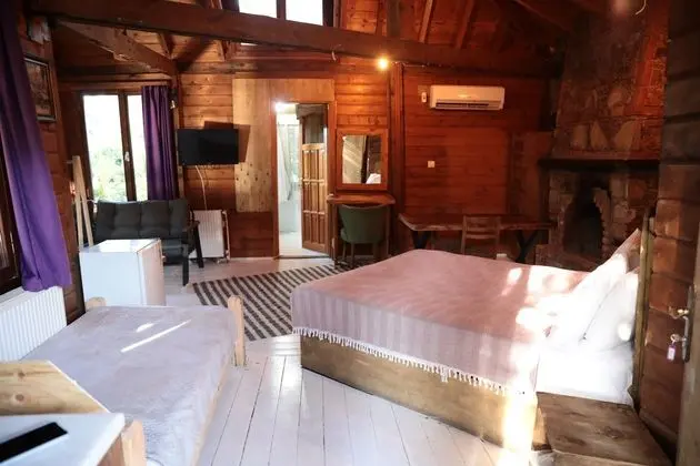 Deluxe Dağ Evi, 1 Yatak Odası, Şömine, Bahçe Manzaralı
