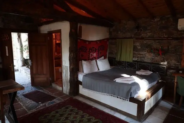 Deluxe Dağ Evi, 1 Yatak Odası, Şömine, Bahçe Manzaralı