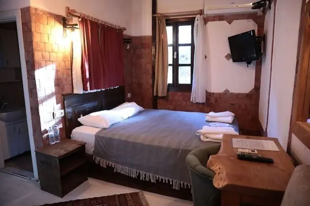 Kır Evi