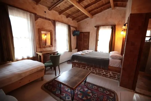 Kır Evi