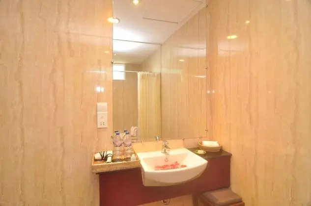 Deluxe Tek Büyük veya İki Ayrı Yataklı Oda