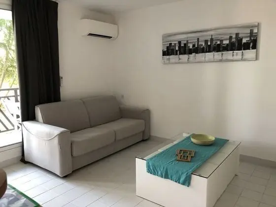 Basic Kır Evi