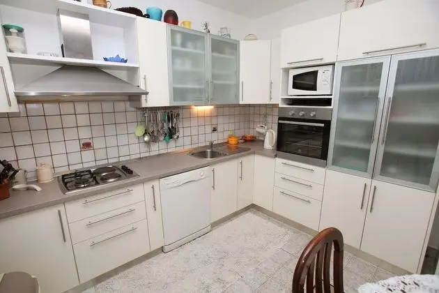 Apart Daire (Kaza - 50m from the beach with parkin)