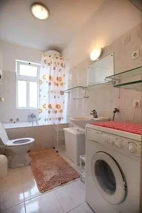 Apart Daire (Kaza - 50m from the beach with parkin)