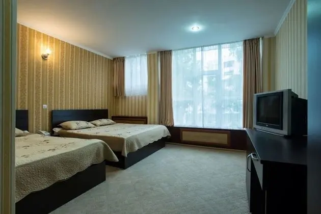Family Üç Kişilik Oda