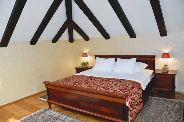 Süit, 1 En Büyük (King) Boy Yatak