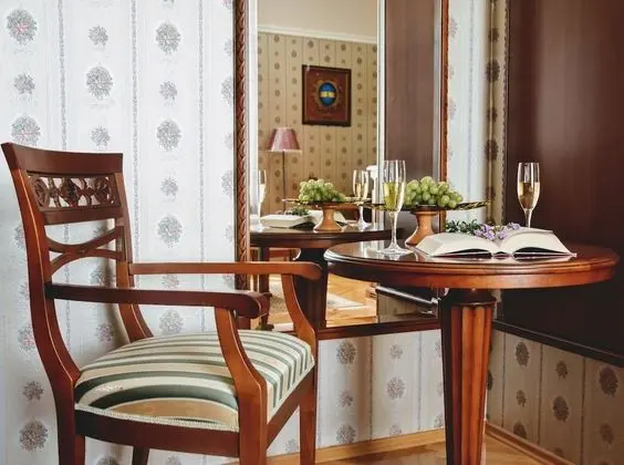 Superior Tek Büyük Yataklı Oda