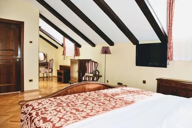 Superior Tek Büyük Yataklı Oda