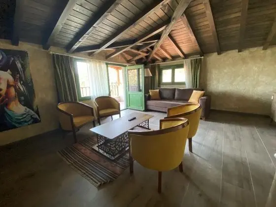 Suite, Deniz ve Dağ Manzaralı, Balkonlu