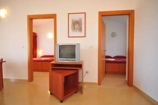 Apart Daire, 2 Yatak Odası, Balkon