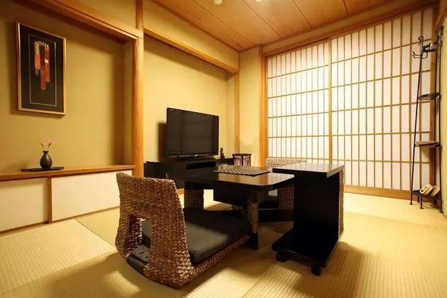Tek Büyük Yataklı Oda (Japanese and Western Style)