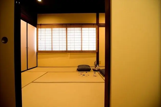 Sıra Ev (Japanese-Style)