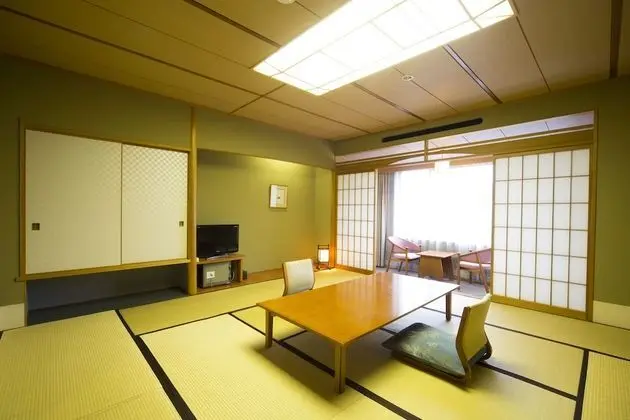 Traditional Oda