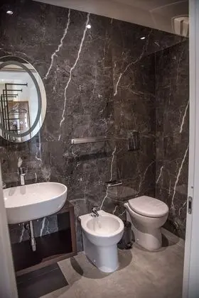 Deluxe Dört Kişilik Oda