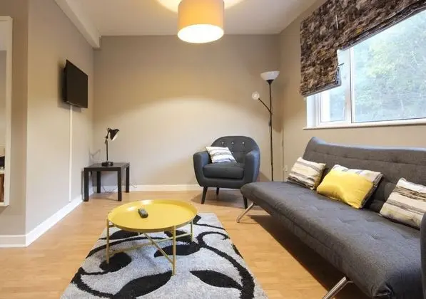 Süit, Özel Banyo (Cunningham Suite)