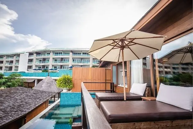 Villa (Over Water Villa)