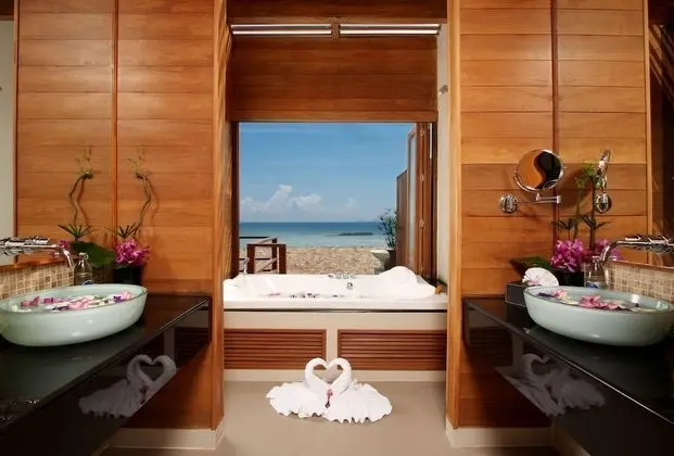 Villa (Over Water Villa)