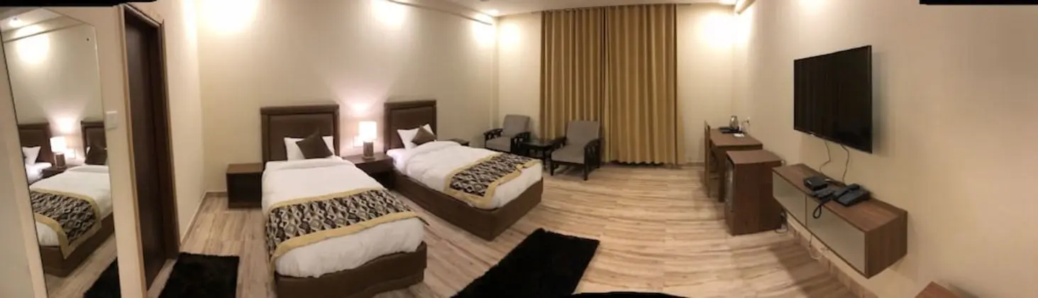 Business Büyük Yataklı Tek Kişilik Oda, 2 Tek Kişilik Yatak, Balkon, Bahçe Manzaralı